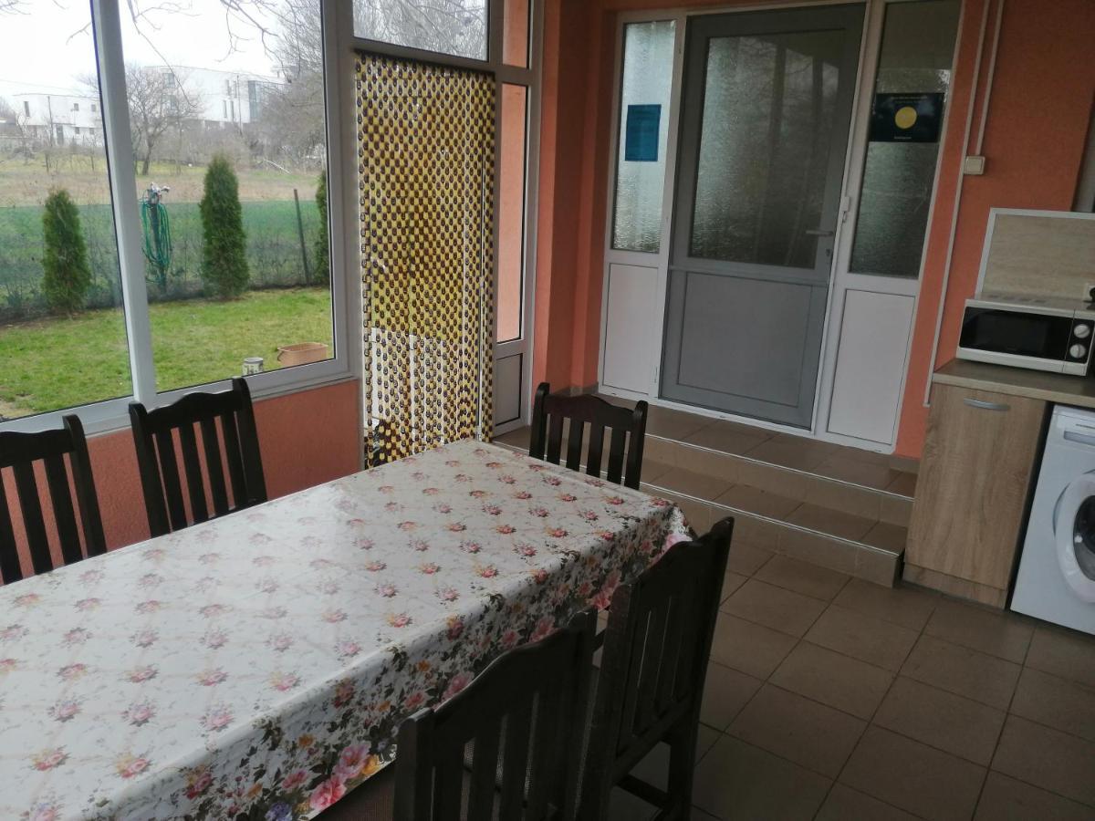 Nadya Holiday Home Krapets  Bagian luar foto